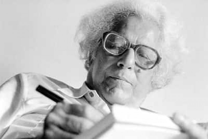 ভূমি ভাষা ভবিষ্যতের কবি সুভাষ মুখোপাধ্যায়