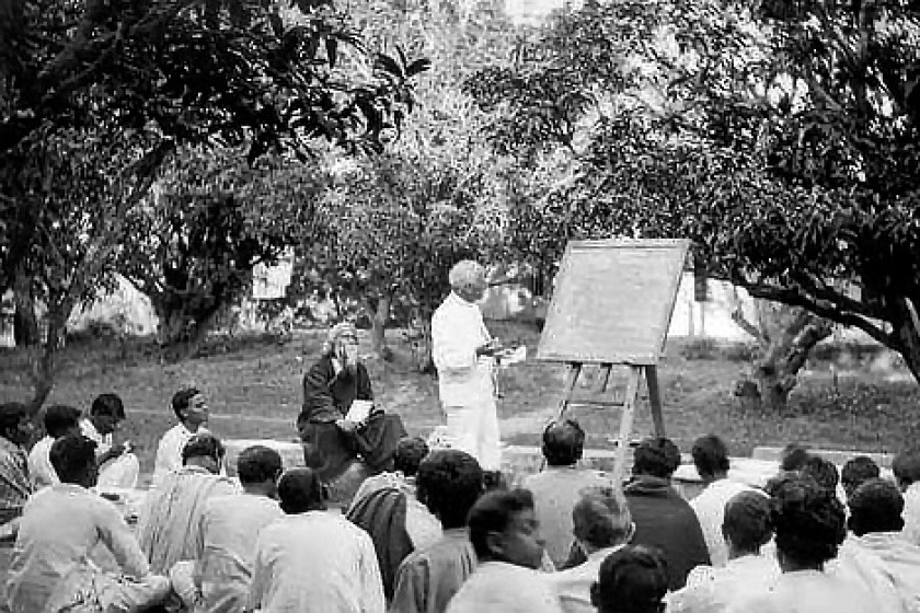 পড়াশুনো, শাস্তি আর রবীন্দ্রনাথ
