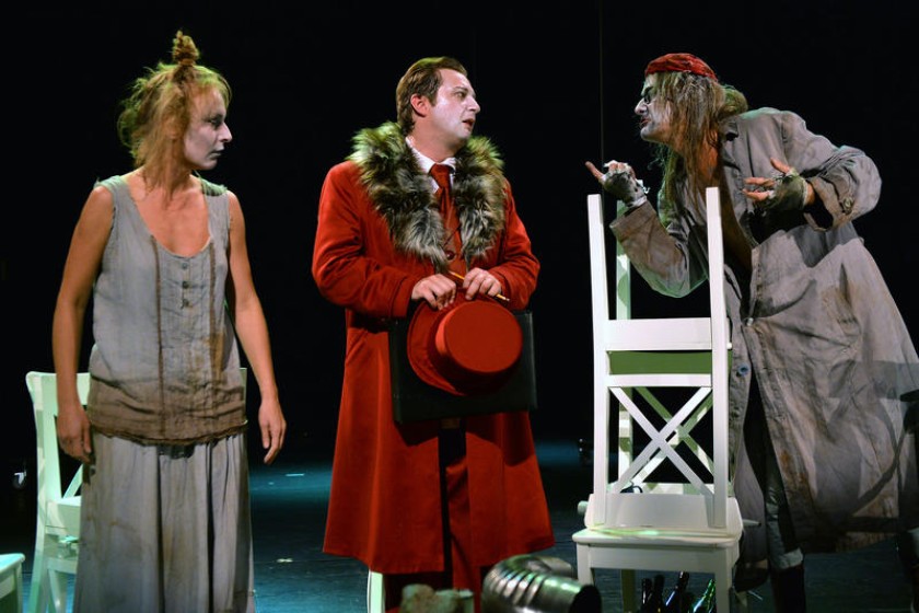 না-শরীরী কাহন - নিকোলাই গোগোলের ‘ডেড সোলস' এর নাট্যরূপ - ১২